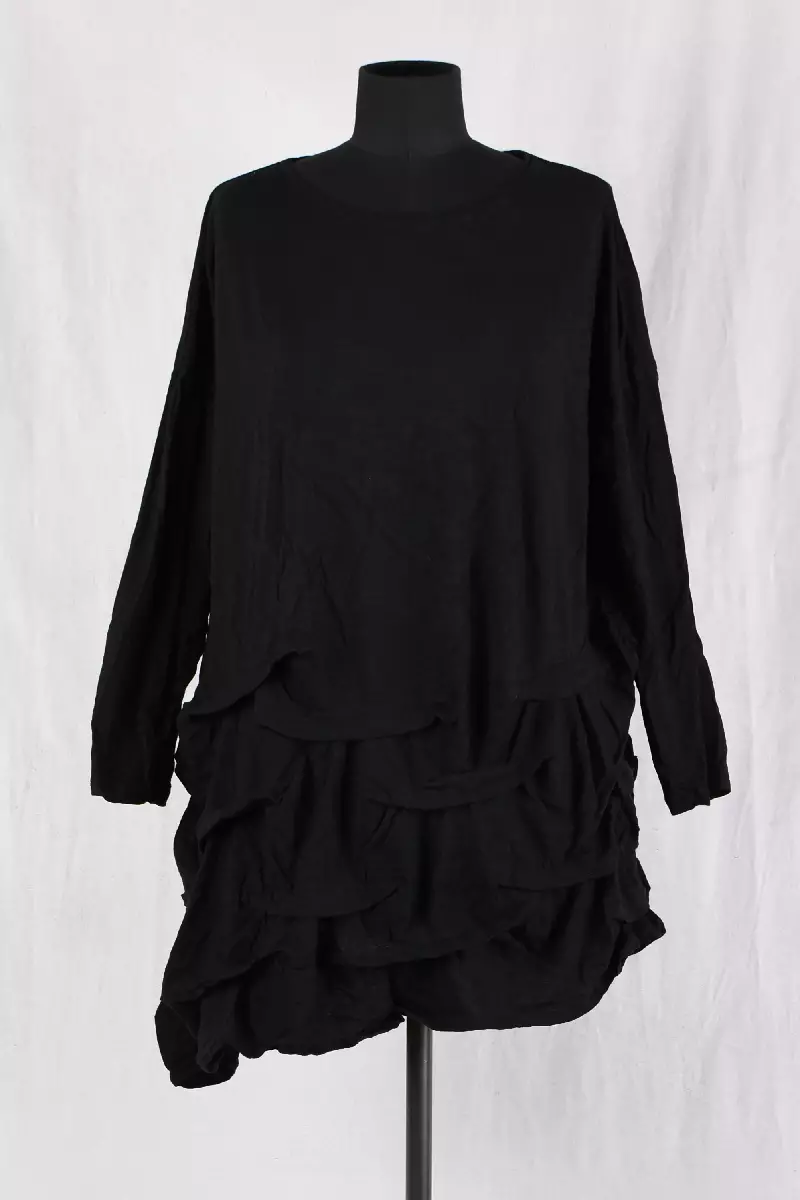 krista larson robe wavey dress en coloris black chez abby maud de face