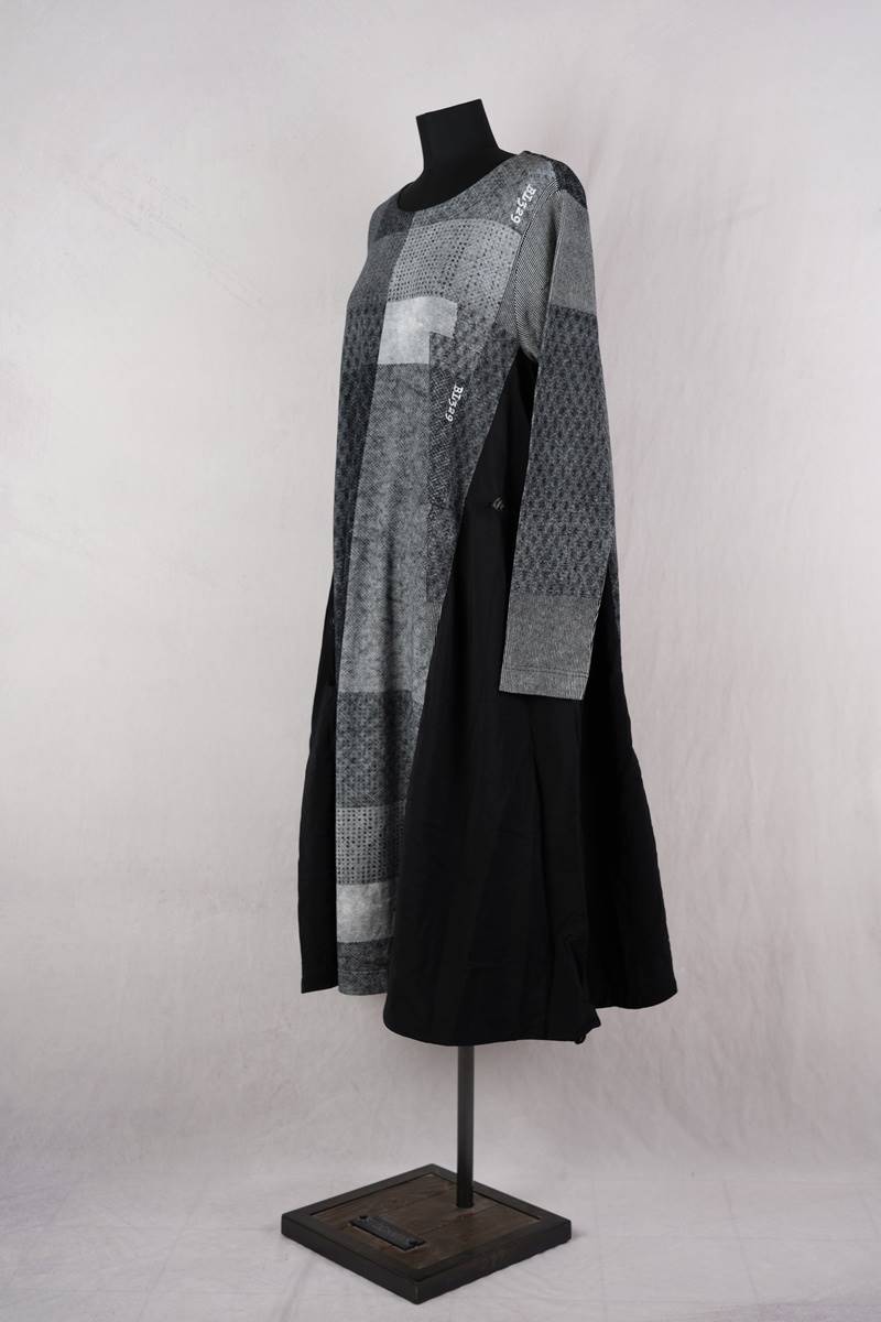 rundholz black label robe 1243290902 en coloris black print chez abby maud de profil zip gauche pied