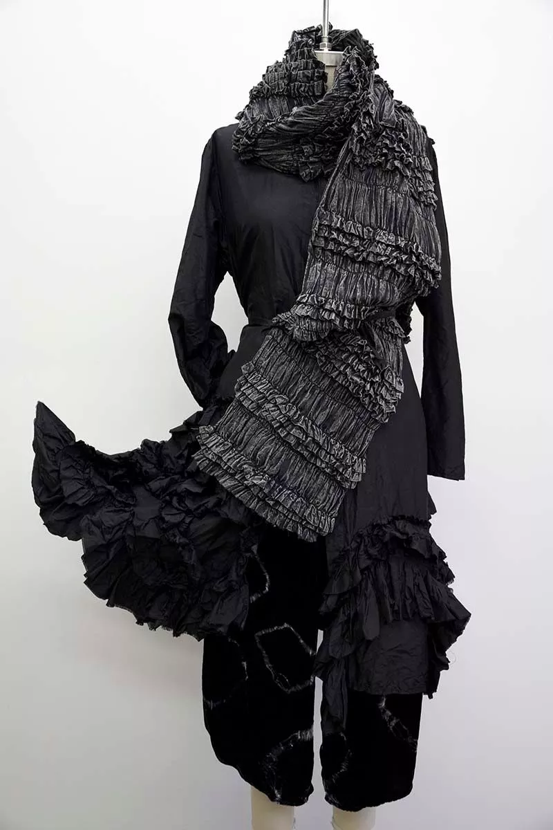 krista-larson-robe-pretty-dress-black krista larson robe pretty dress en coloris noir chez abby maud de face