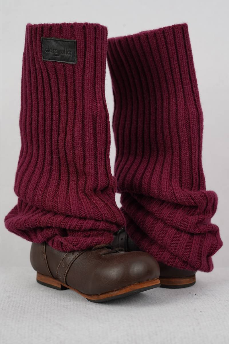 olars ulla guetres legs en coloris burgundy chez abby maud 1