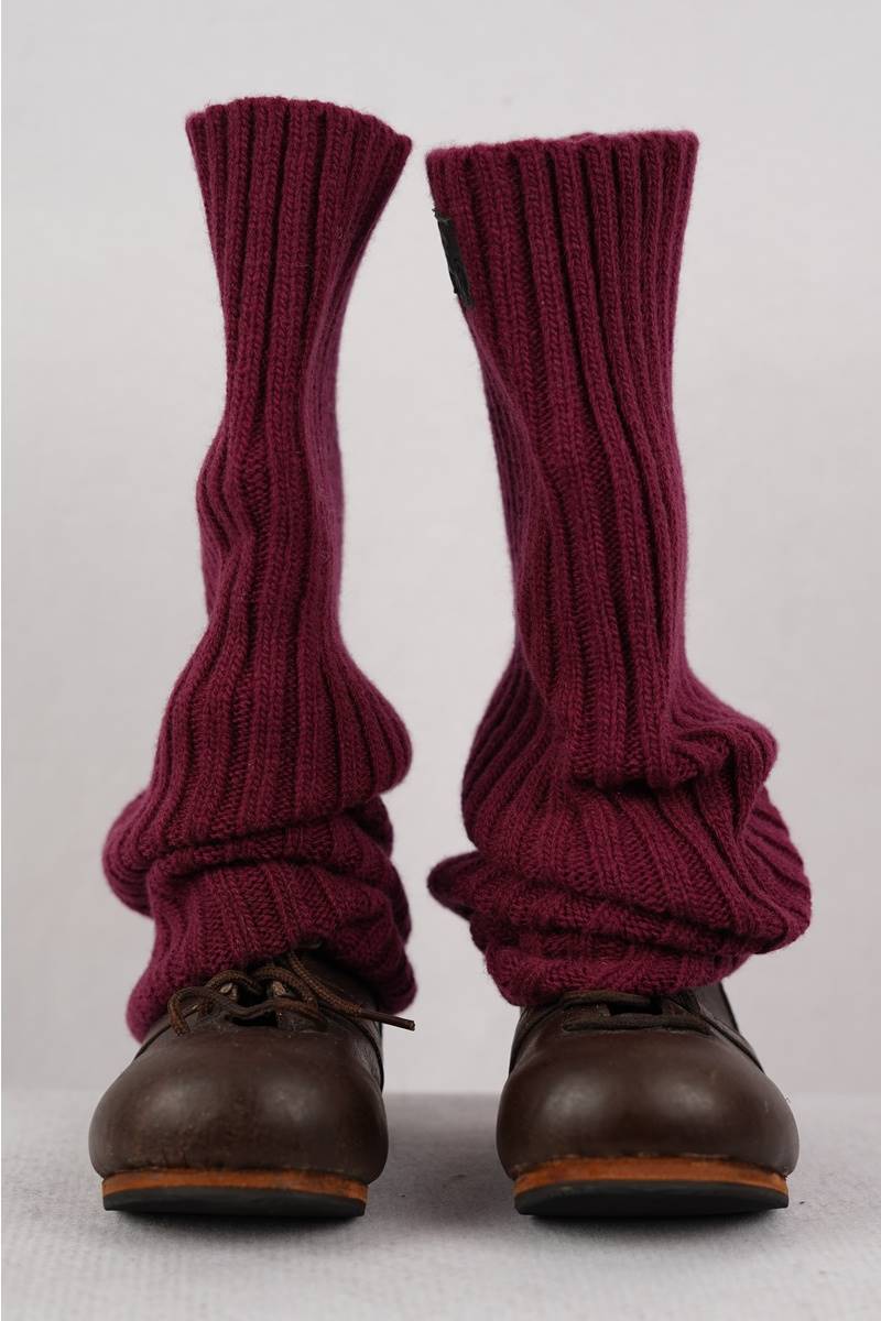 olars ulla guetres legs en coloris burgundy chez abby maud 3