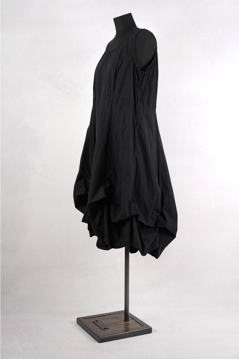 privatsachen-robe-intergratis-kaviar-abby-maud-profil-pied PRIVATSACHEN <br> Robe Intergratis Kaviar