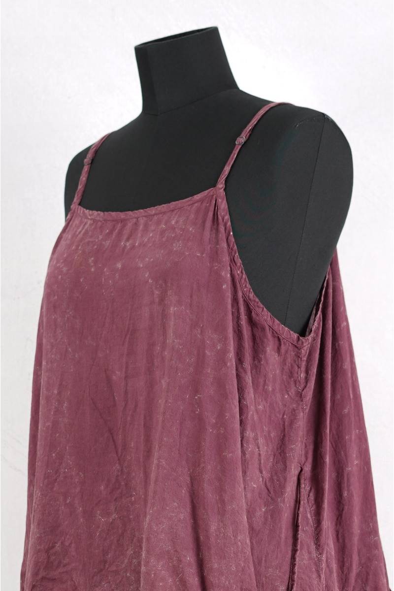 KRISTA LARSON DESIGNS <br> Robe Low Rouched Slip Garnet Enzyme