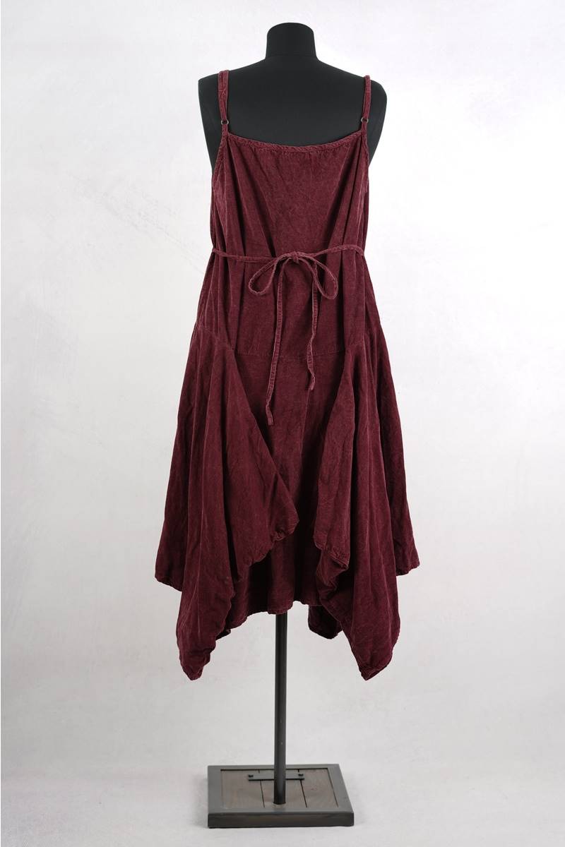 KRISTA LARSON DESIGNS<br> Robe Long Pinwheel Slip Garnet