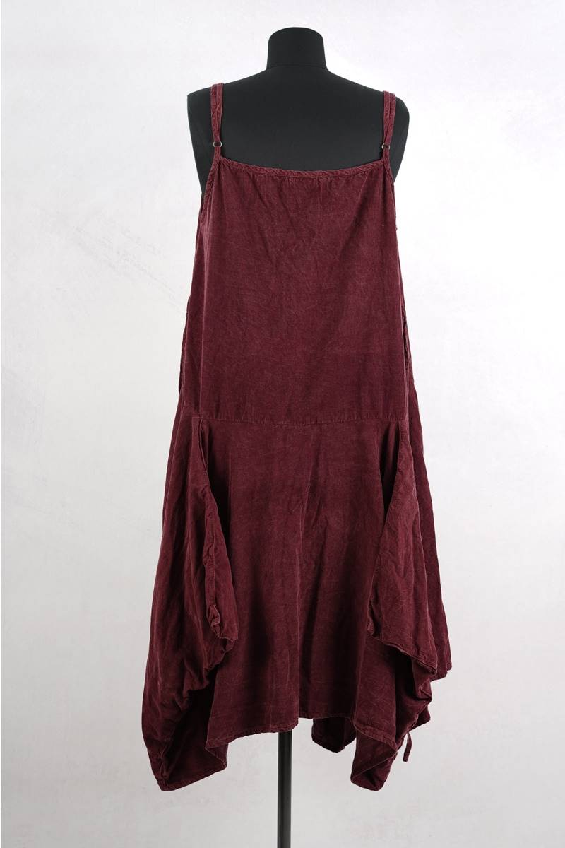 KRISTA LARSON DESIGNS<br> Robe Long Pinwheel Slip Garnet