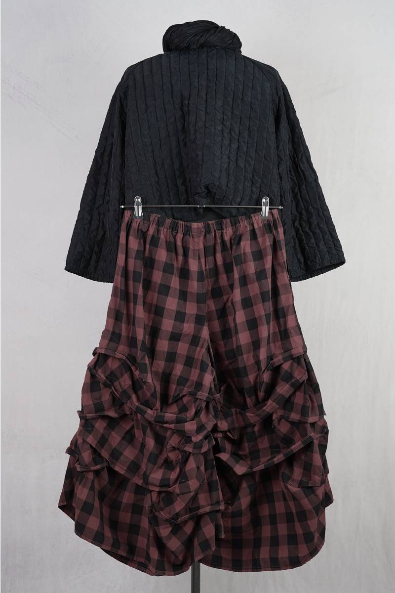 krista larson designs pantalon stormy corduroy en coloris buffalo check chez abby maud de dos