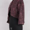 krista larson designs veste bolero jacket en coloris garnet chez abby maud de profil