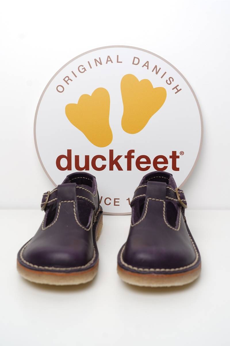 duckfeet sandales lolland en coloris plum chez abby maud