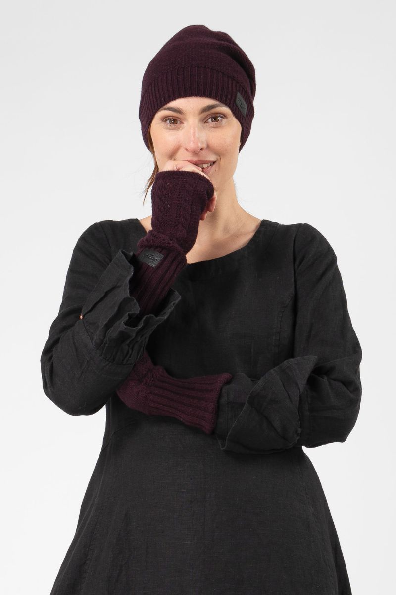 olars ulla bonnet asta purple abby maud