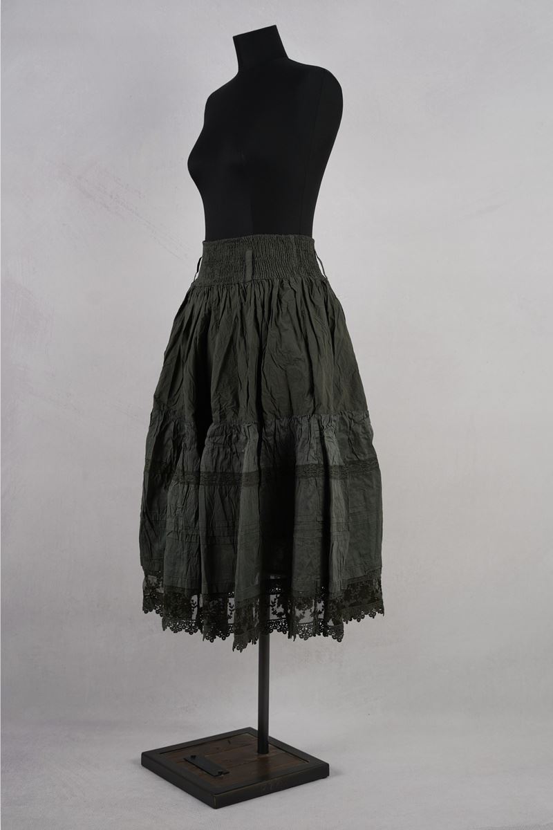 ewa i walla jupe 22279 haldis forest green abby maud profil pied ewa i walla jupe 22279 haldis forest green abby maud profil pied