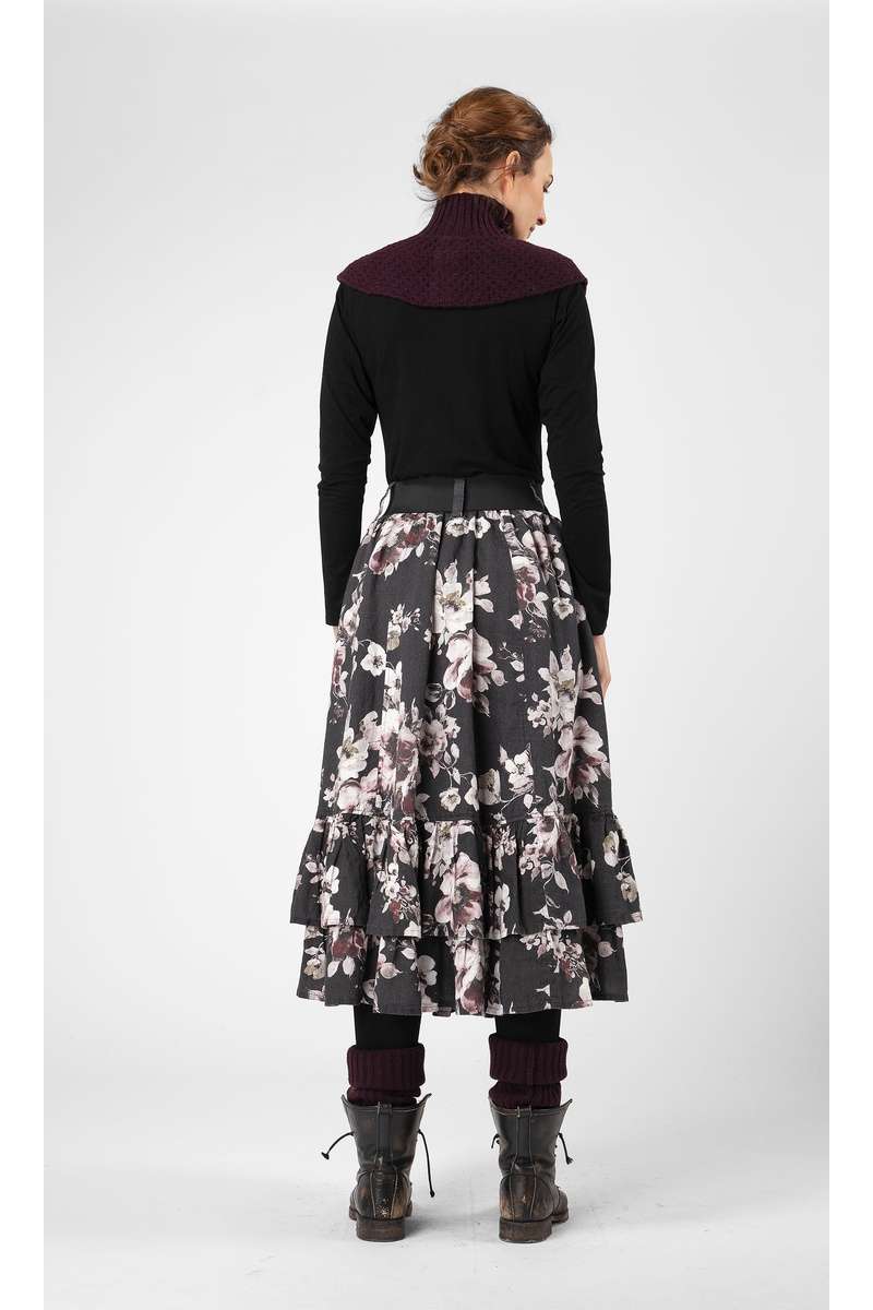 OLARS ULLA <br> Jupe Noras Black Flower