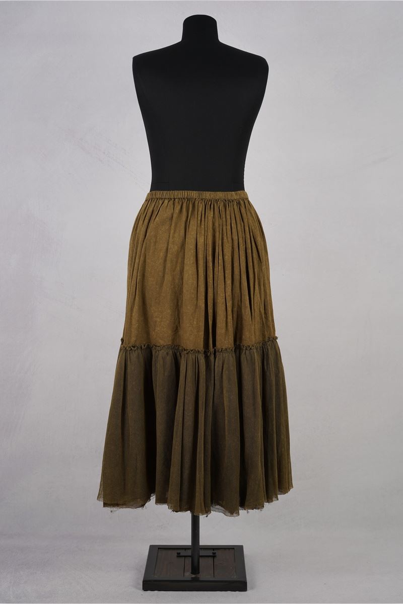 krista larson designs jupe foundation skirt peanut abby maud dos pied