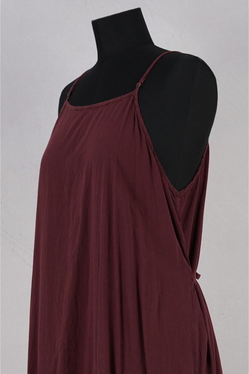 krista larson designs robe low rouched slip merlot profil attache zoom