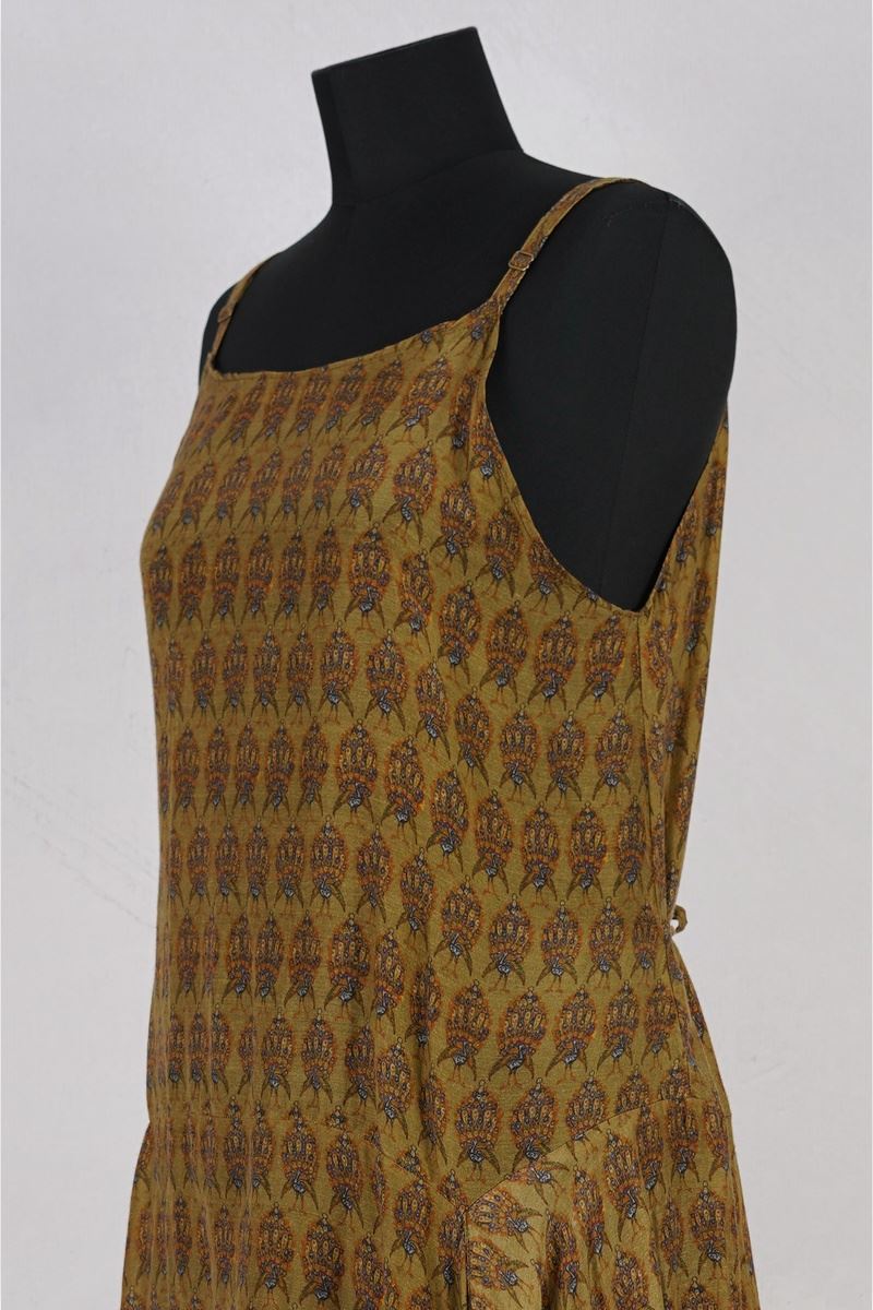 krista larson designs robe pinwheel slip peanut peacock abby maud profil attache zoom