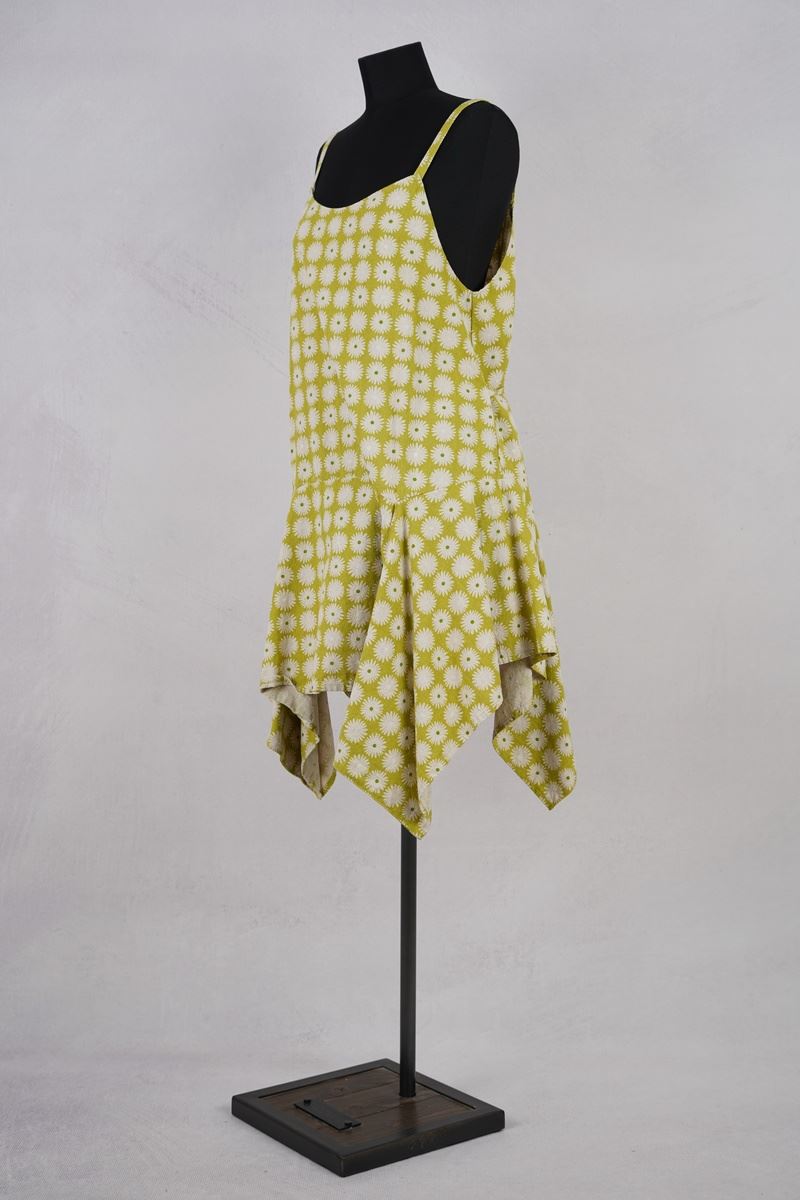 krista larson designs robe short pinwheel slip citron pattern abby maud profil attache en pied