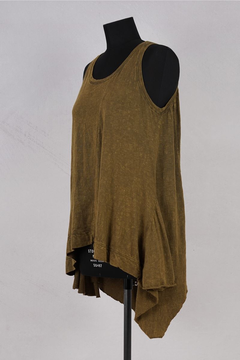 krista larson designs tee shirt ballet tank peanut abby maud profil