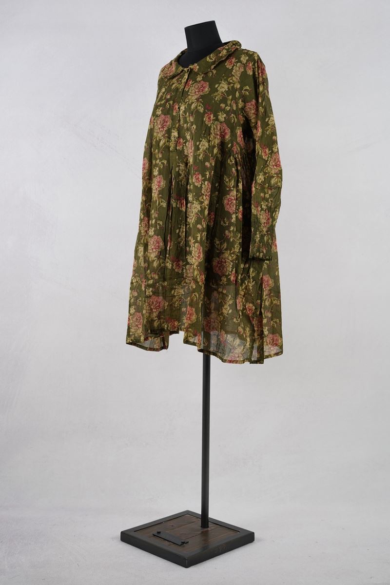 les ours chemise camila mousse fleurs abby maud profil pied