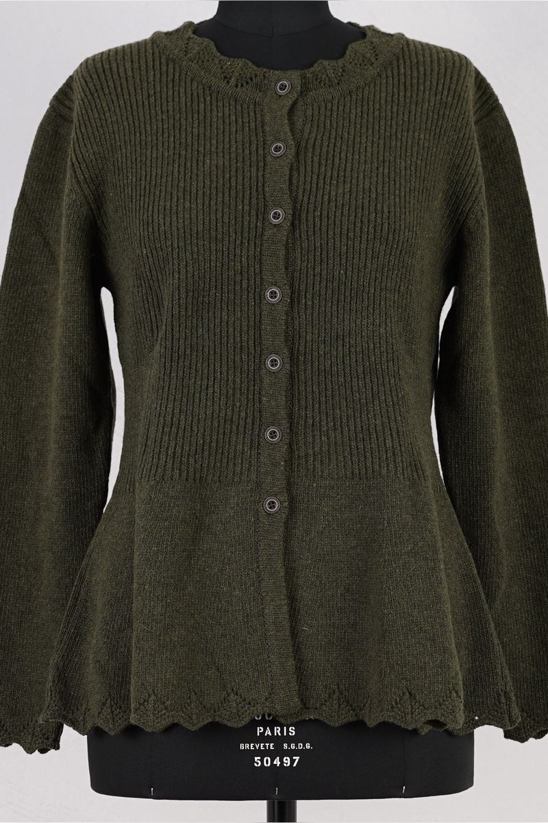 olars ulla gilet soda green abby maud face zoom