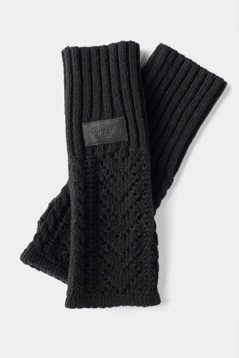 olars ulla mitaines sleeves black abby maud