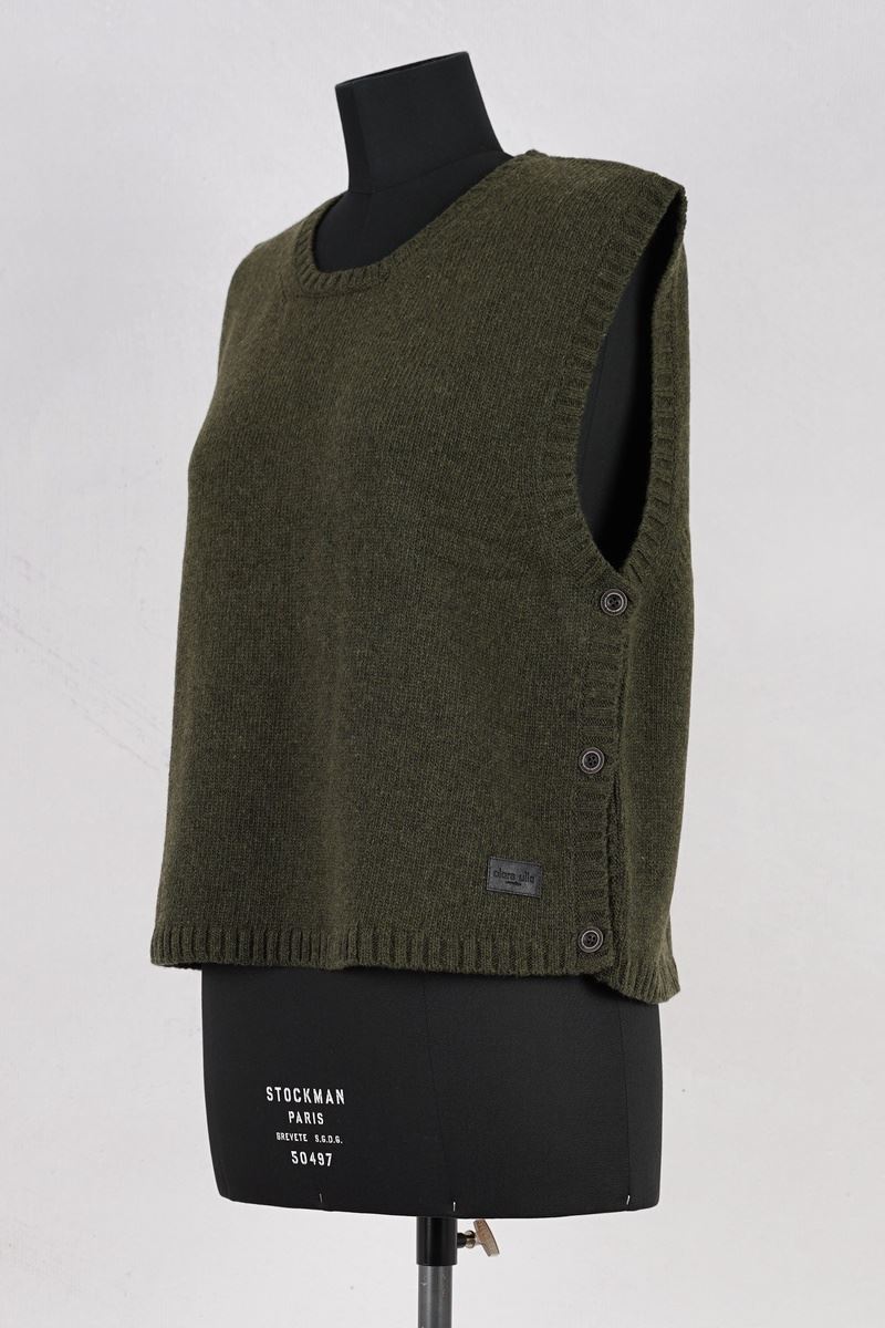 olars ulla vest silla green abby maud profil