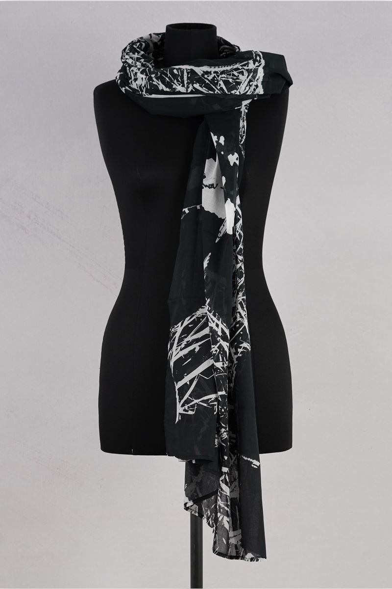 rundholz black label echarpe 2253601408 black off white abby maud face rundholz black label echarpe 2253601408 black off white abby maud face