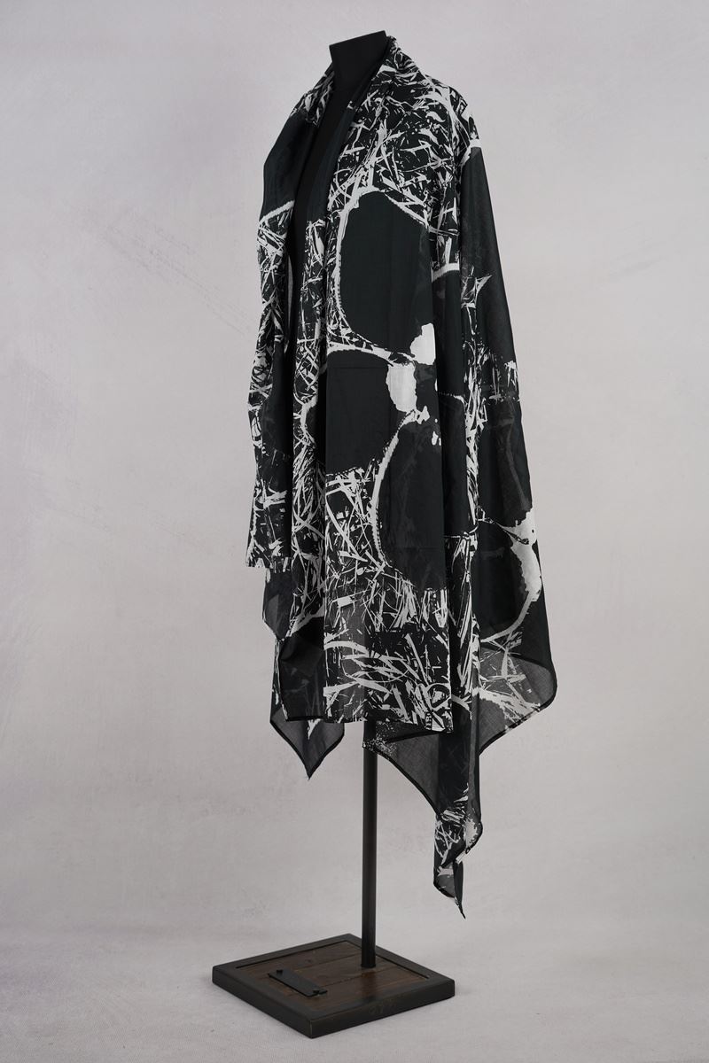 rundholz black label echarpe 2253601408 black off white abby maud profil pied rundholz black label echarpe 2253601408 black off white abby maud profil pied