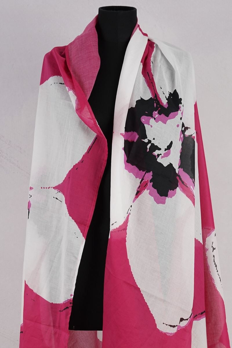 rundholz black label echarpe 2253601408 lotus print abby maud face 1 zoom rundholz black label echarpe 2253601408 lotus print abby maud face 1 zoom