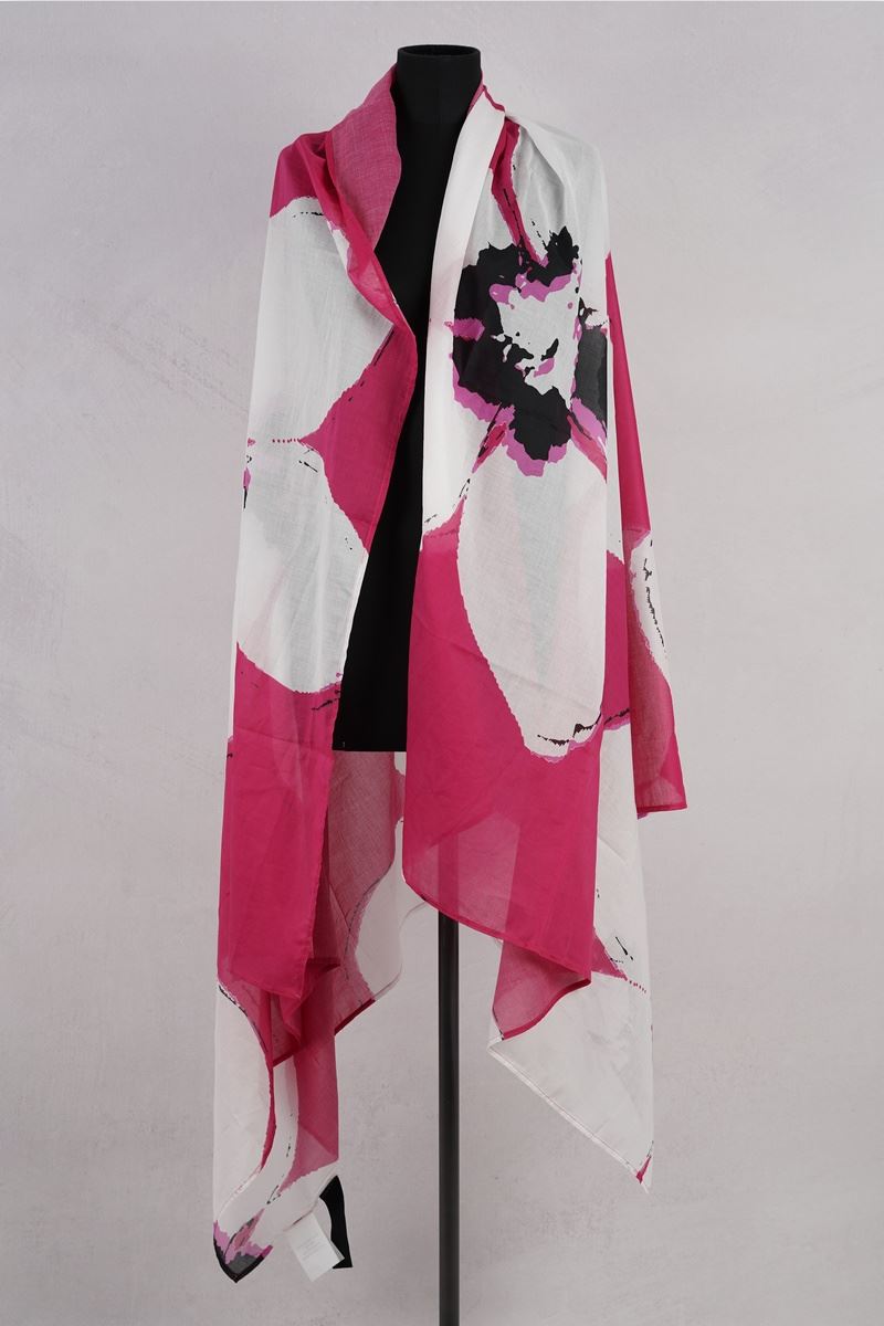 rundholz black label echarpe 2253601408 lotus print abby maud face 1 rundholz black label echarpe 2253601408 lotus print abby maud face 1