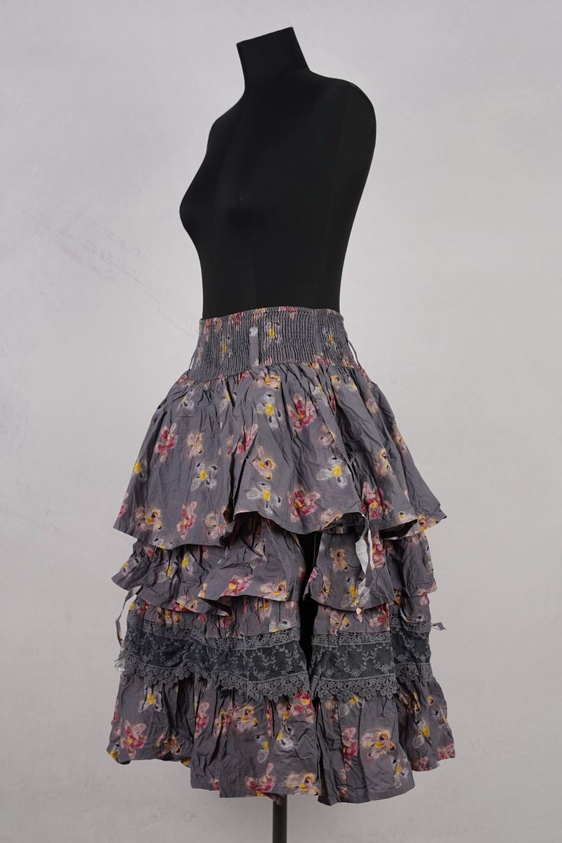 ewa i walla jupe 22293 peggy flower abby maud profil