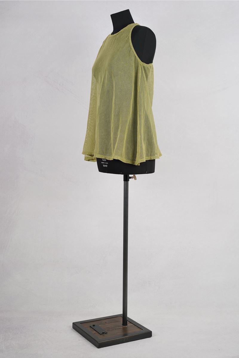 krista larson designs racer back tank avocado tulle abby maud profil pied