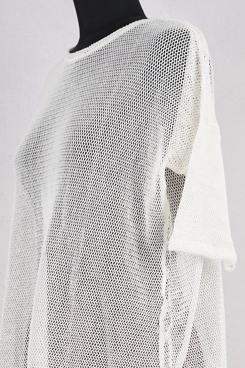 krista larson designs tee shirt long fishnet tee shirt white abby maud dos profil zoom