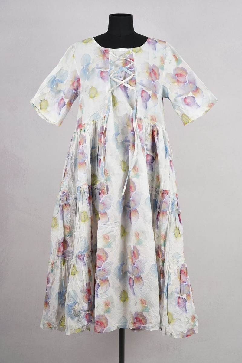 ewa i walla robe 55947 estrid flower abby maud face 1