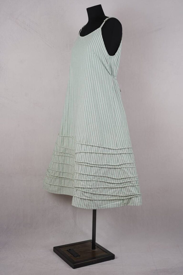 krista larson designs robe long spring slip pistachio oxford ete 26 abby maud 6 krista larson designs robe long spring slip pistachio oxford ete 26 abby maud 6