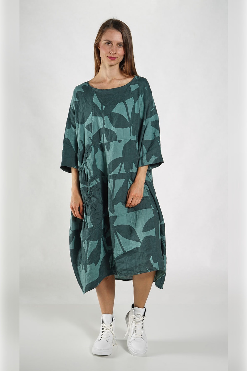 rundholz black label robe 1263550905 tree print abby maud face