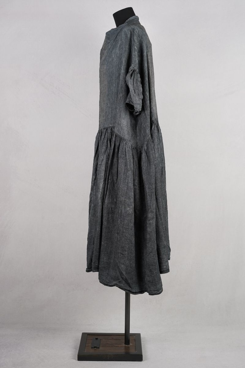 rundholz dip ronbe 1262110913 sky fog abby maud profil pied 1