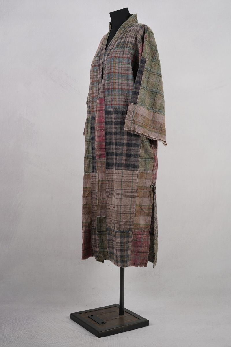 jls duster chandra abby maud profil pied