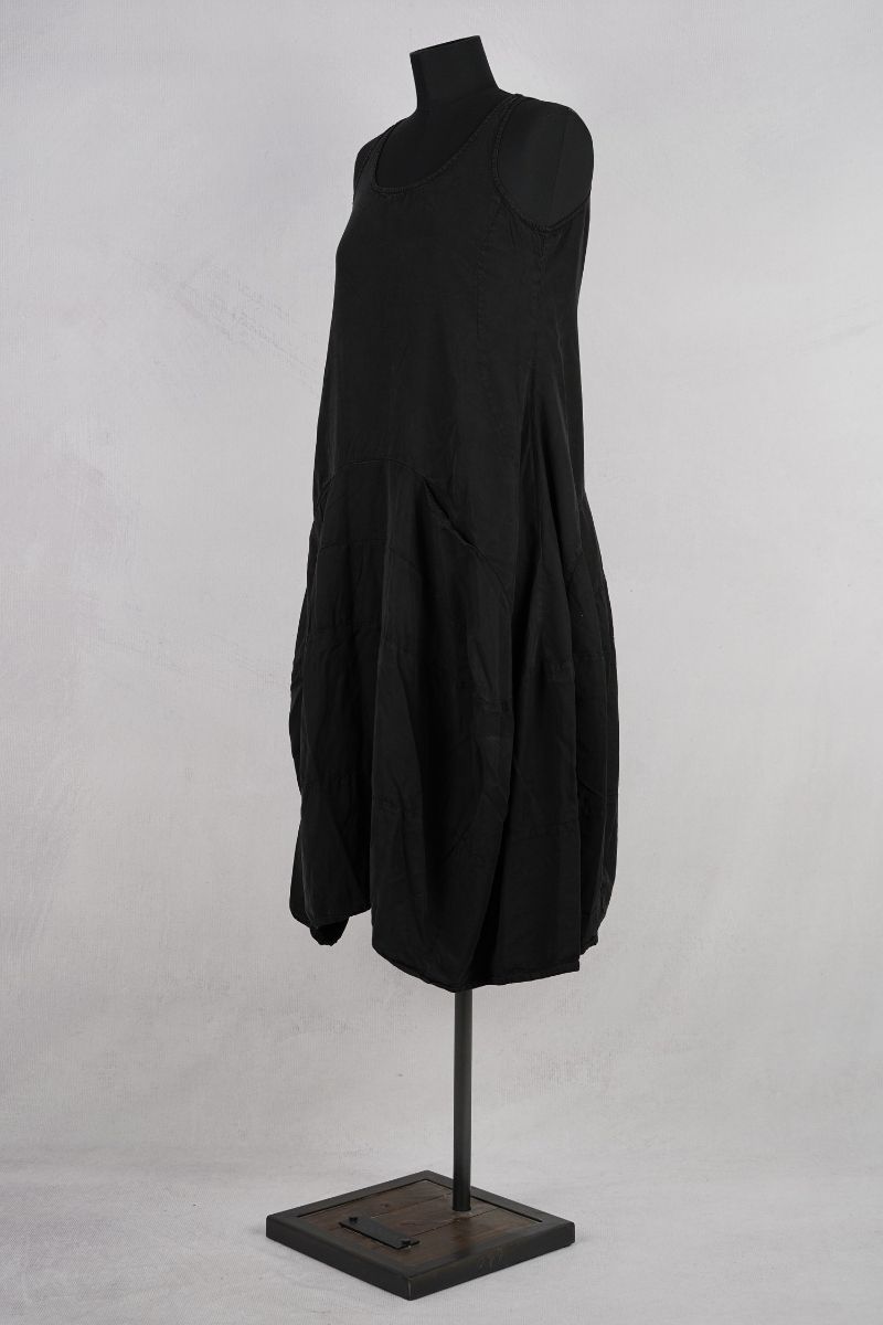 rundholz-black-label-robe-1263350901-black-abby-maud-profil-pied rundholz black label robe 1263350901 black abby maud profil pied