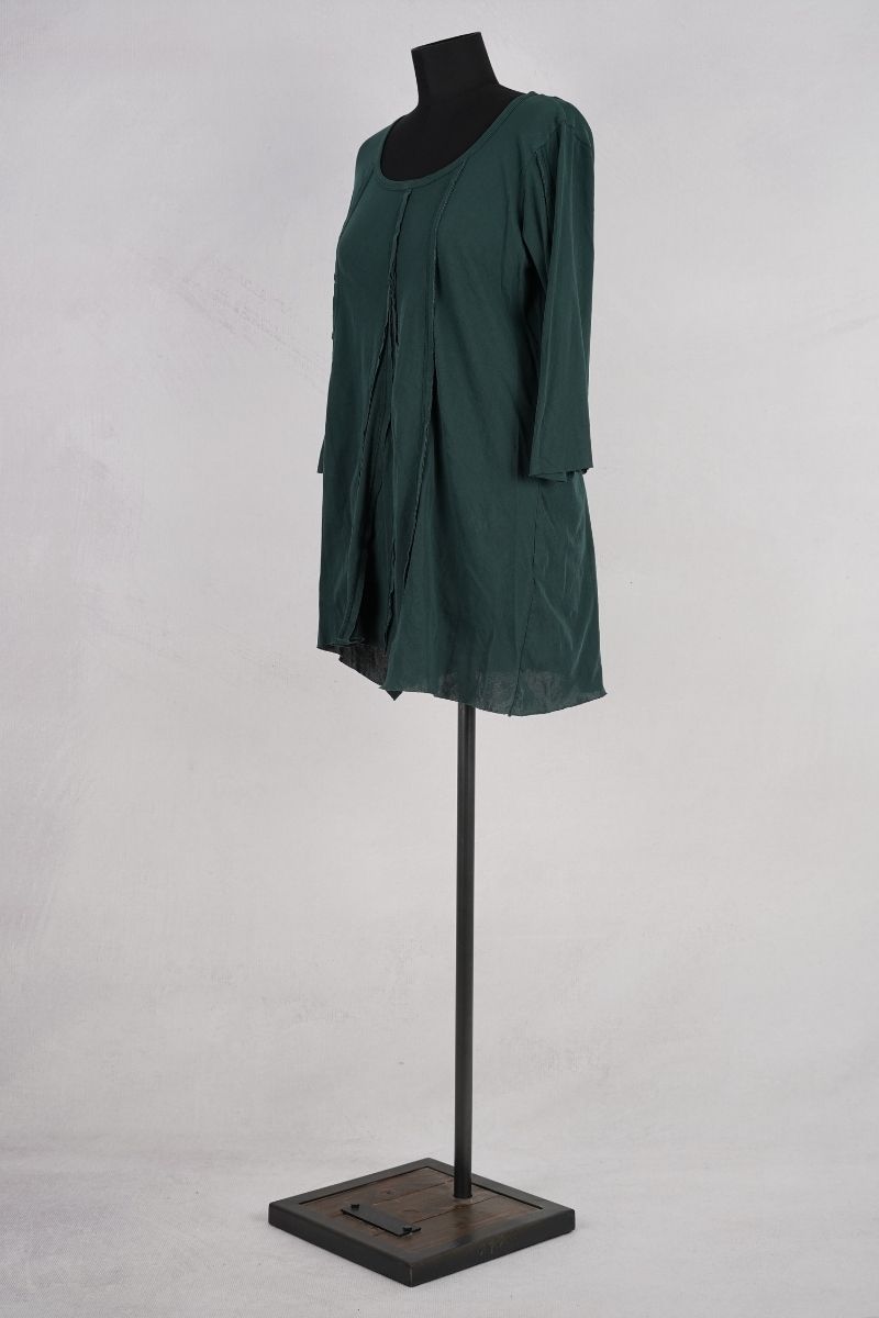 rundholz-black-label-tee-shirt-1263230503-tree-abby-maud-profil-pied rundholz black label tee shirt 1263230503 tree abby maud profil pied