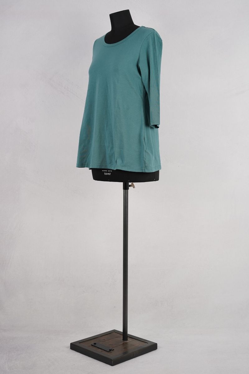 rundholz-black-label-tee-shirt-1263260501-grass-abby-maud-profil-pied rundholz black label tee shirt 1263260501 grass abby maud profil pied