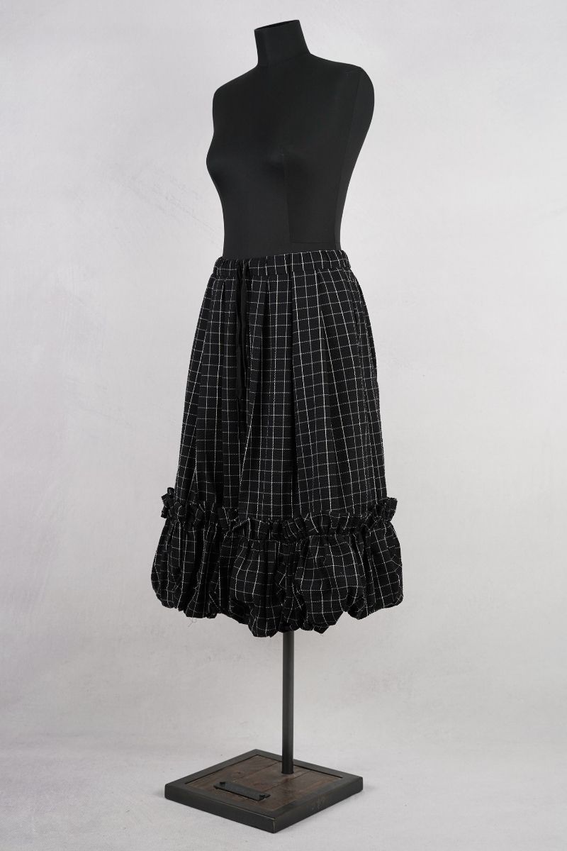 wendy trendy jupe 241120 carreaux abby maud profil pied