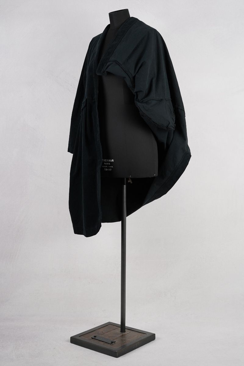 wendy trendy manteau 217912 noir abby maud profil doublure pied