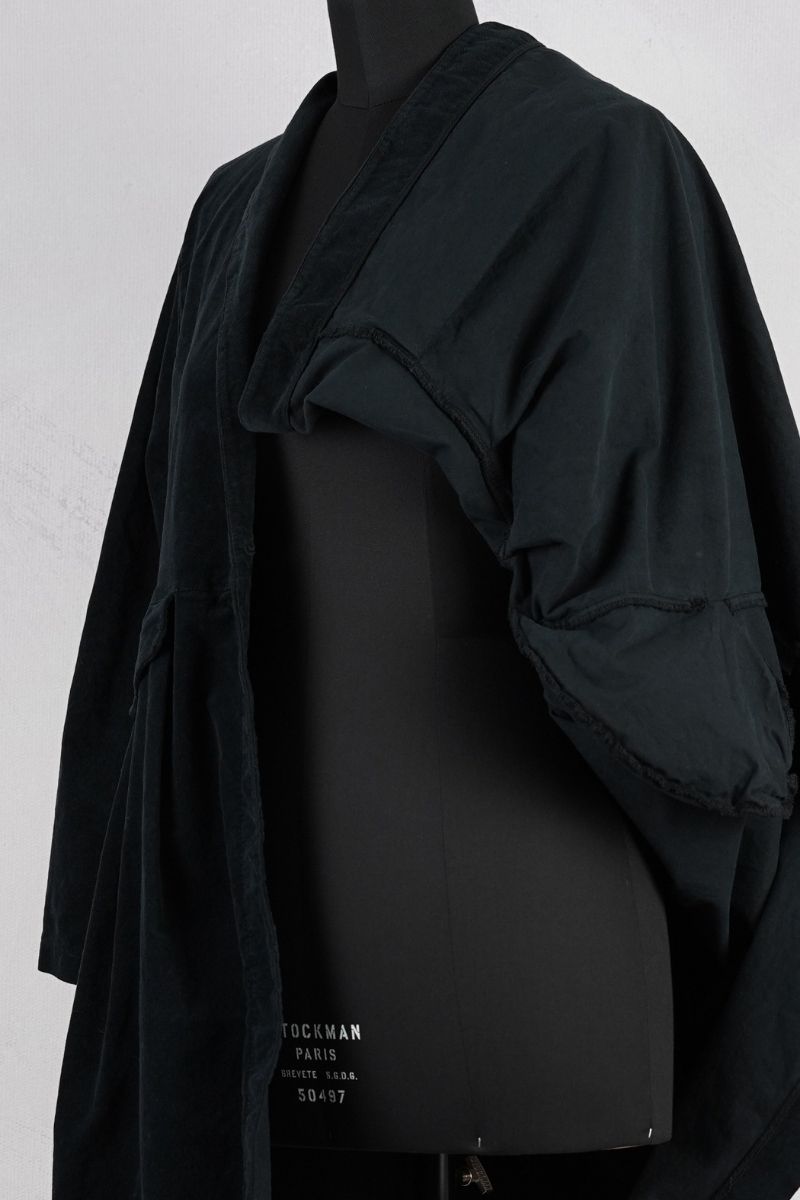 wendy trendy manteau 217912 noir abby maud profil doublure