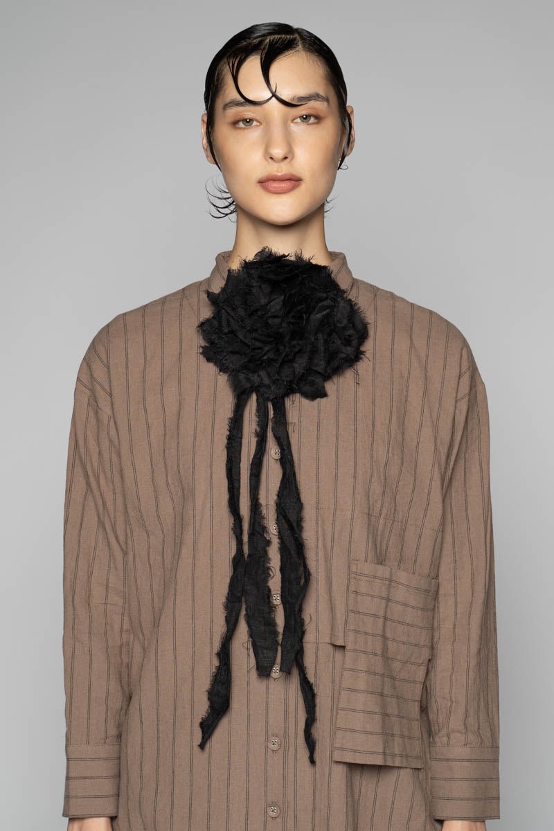 dogstar sancha brooch black abby maud 2