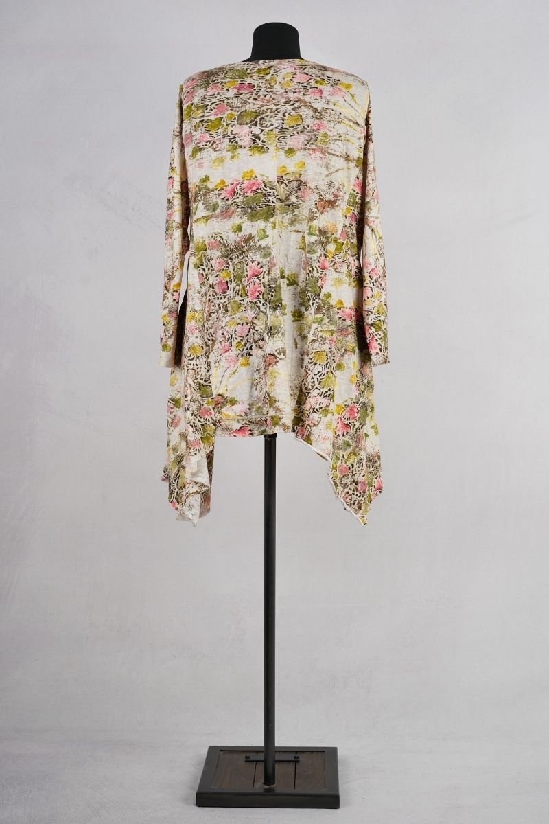 krista-larson-designs-short-ballet-dress-bouquet-abby-maud-dos-pied krista larson designs short ballet dress bouquet abby maud dos pied