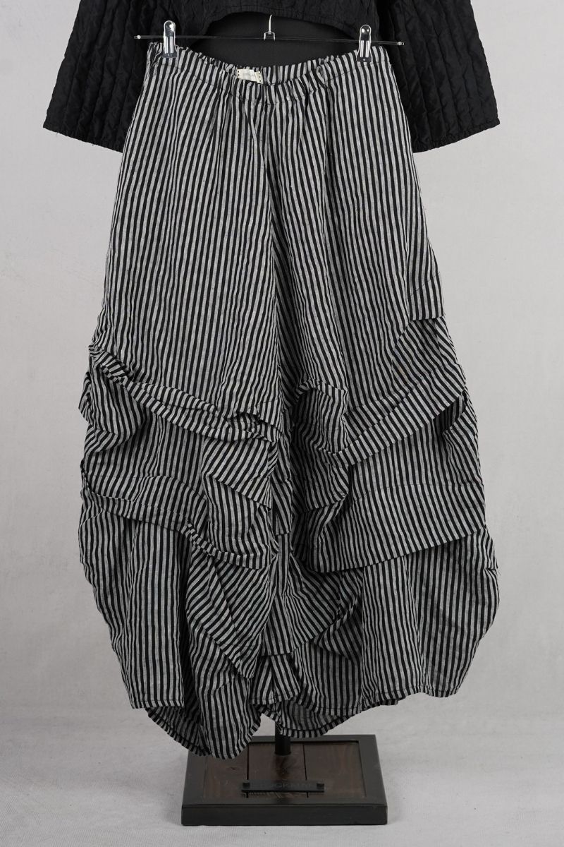 krista-larson-designs-stormy-pants-black-dove-ash-abby-maud-face-zoom krista larson designs stormy pants black dove ash abby maud face zoom