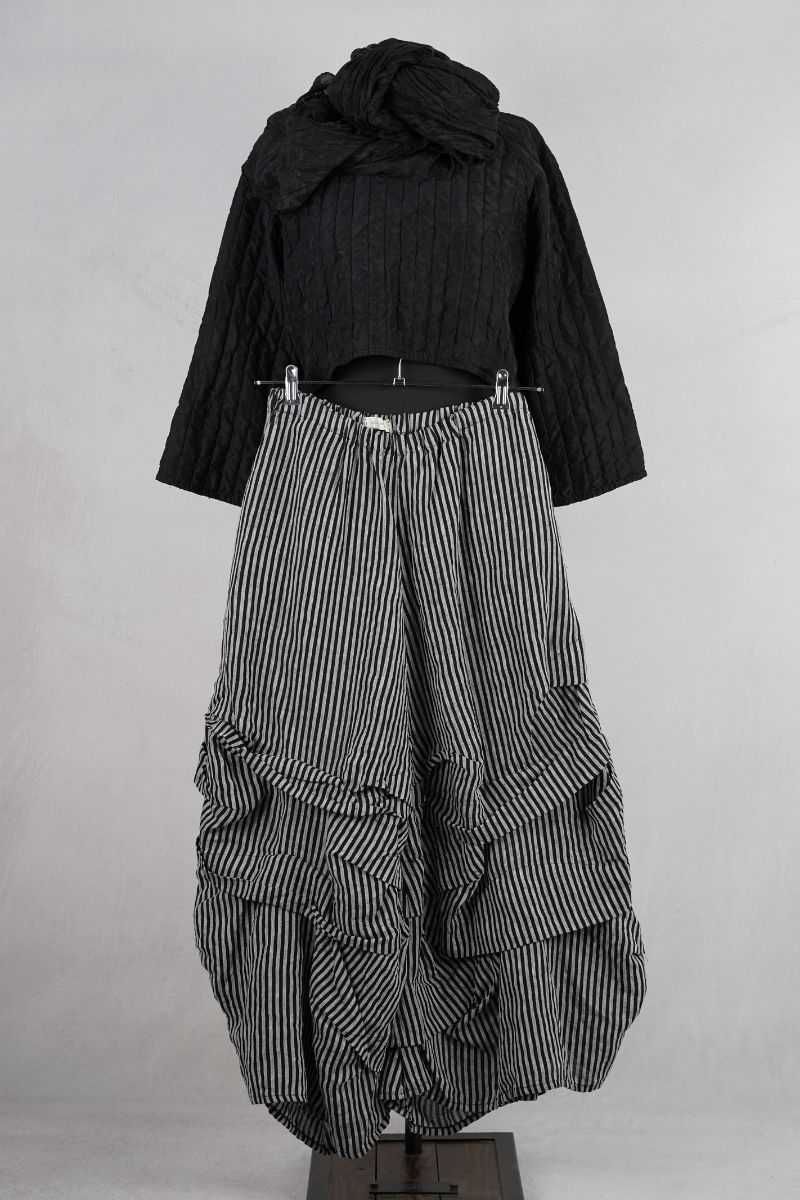 krista-larson-designs-stormy-pants-black-dove-ash-abby-maud-face krista larson designs stormy pants black dove ash abby maud face