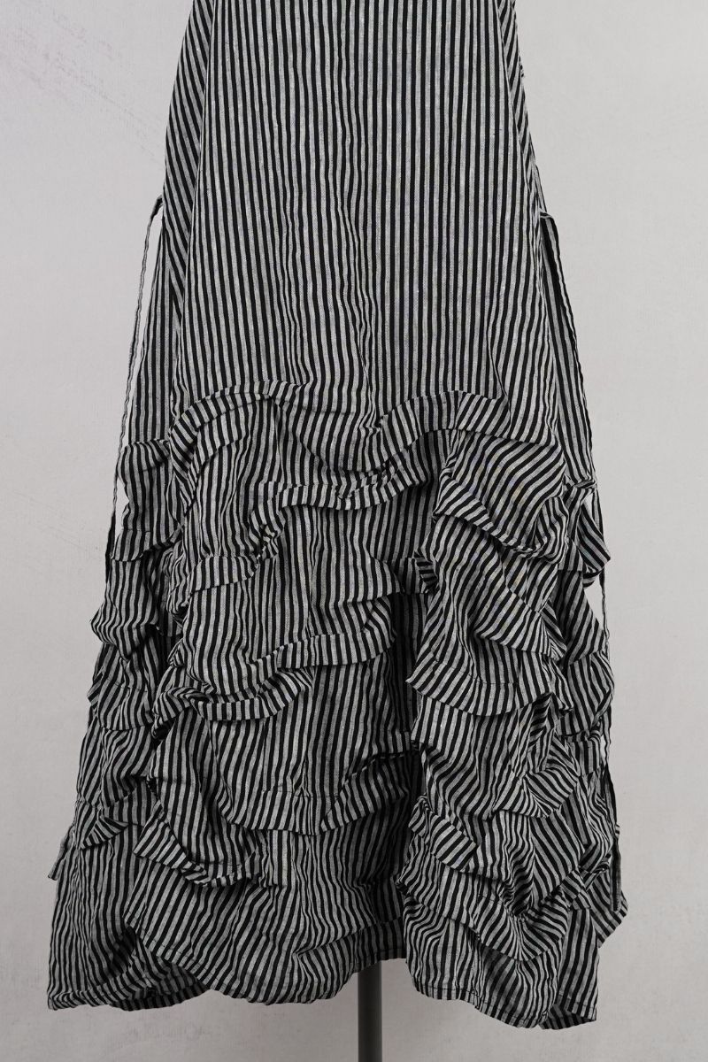 krista-larson-designs-tunnel-slip-black-dove-ash-abby-maud-face-volants krista larson designs tunnel slip black dove ash abby maud face volants