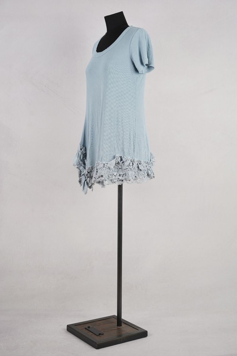 rundholz-dip-tee-shirt-1262180501-sky-fog-abby-maud-profil-pied rundholz dip tee shirt 1262180501 sky fog abby maud profil pied