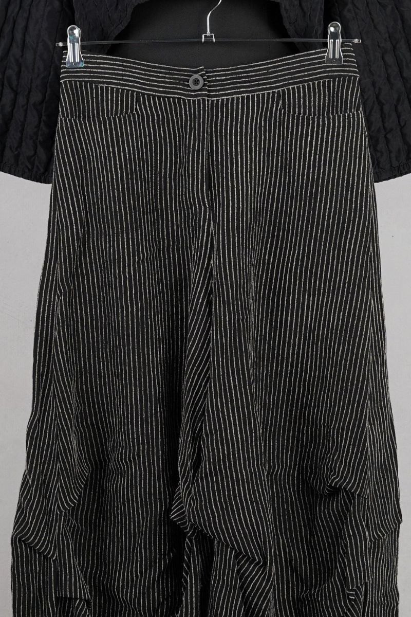 dogstar ember tuck pants black abby maud face haut