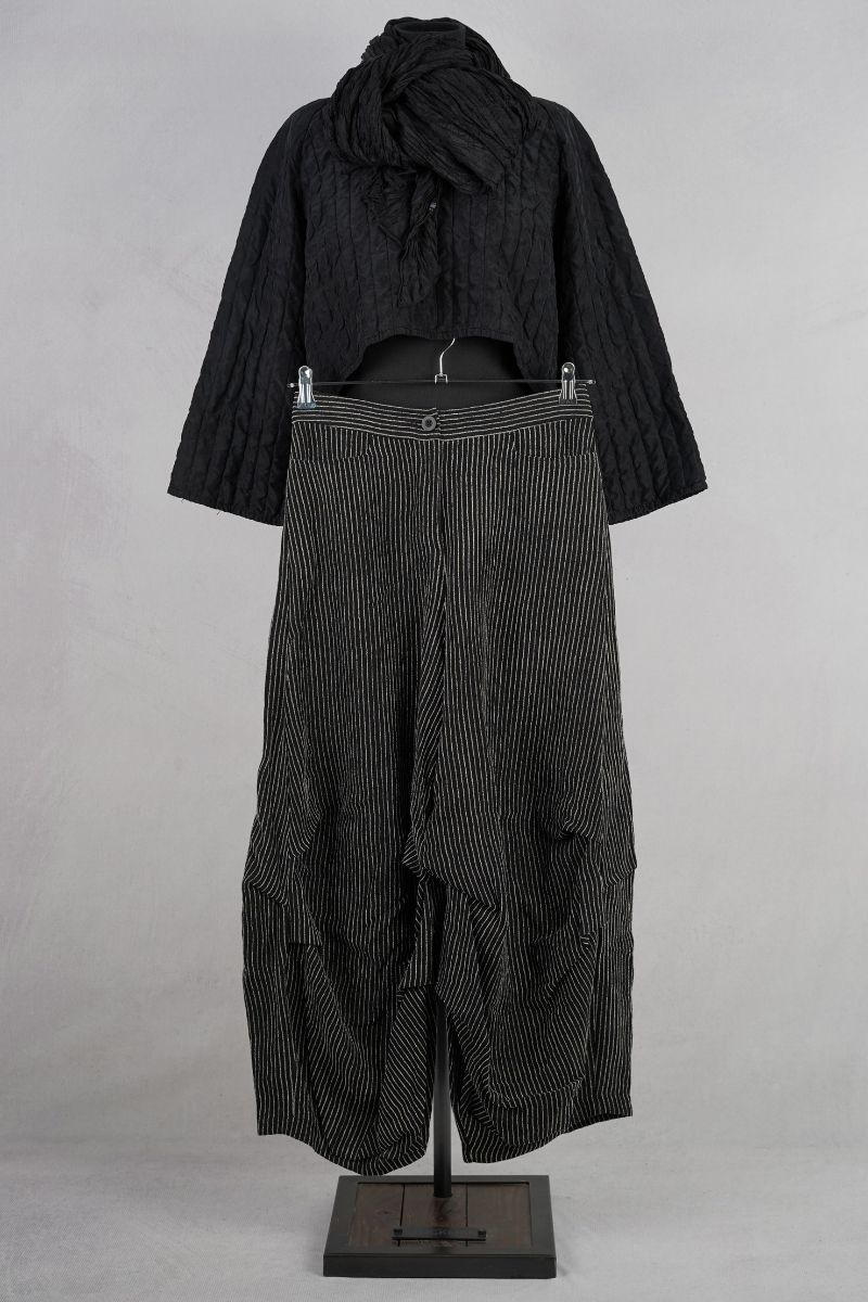 dogstar ember tuck pants black abby maud face pied